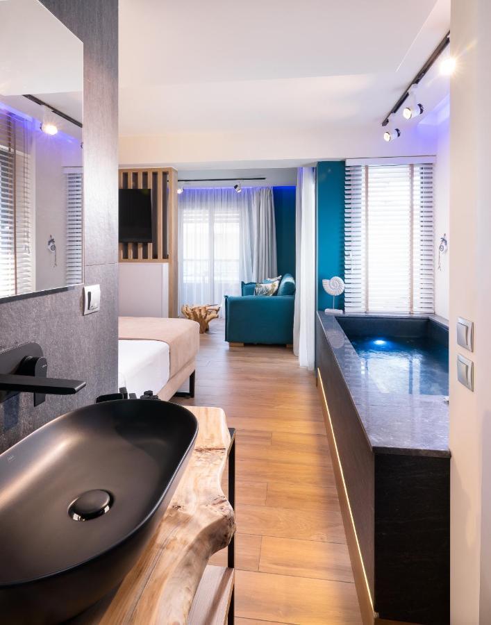 Sks Luxury Suites & Rooms Paralia Katerinis Ngoại thất bức ảnh